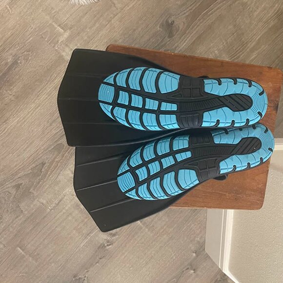 Seaview 180 Wildhorn Topside Short Swim Snorkel Fins - Picture 3 of 9